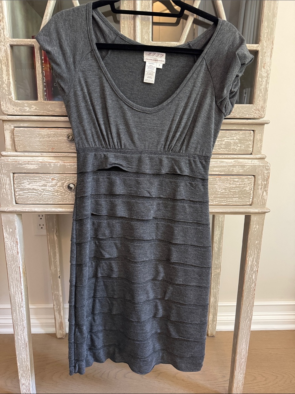 M.S.S.P. Gray Tiered Knit Women's Dress